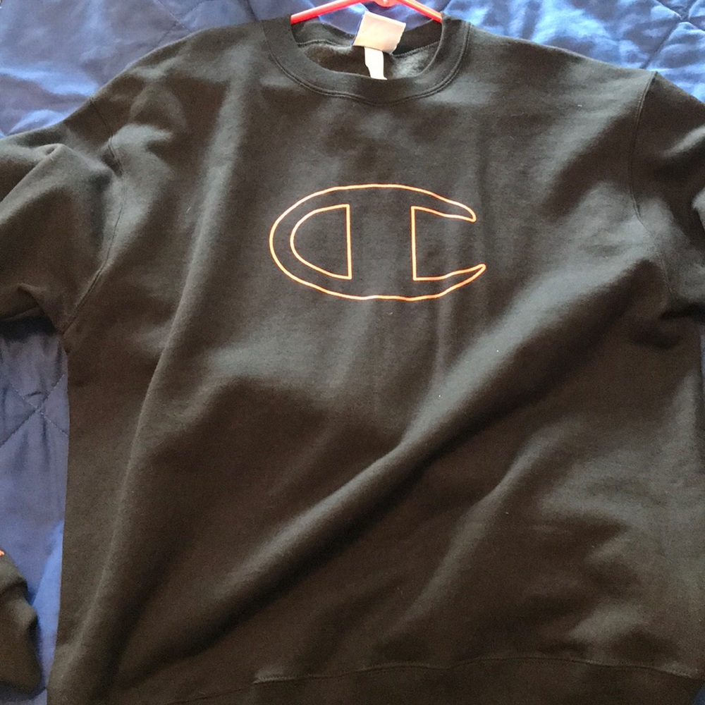 Champion crew neck sweatshirt